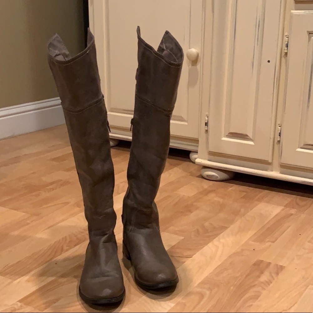 Over the knee boots